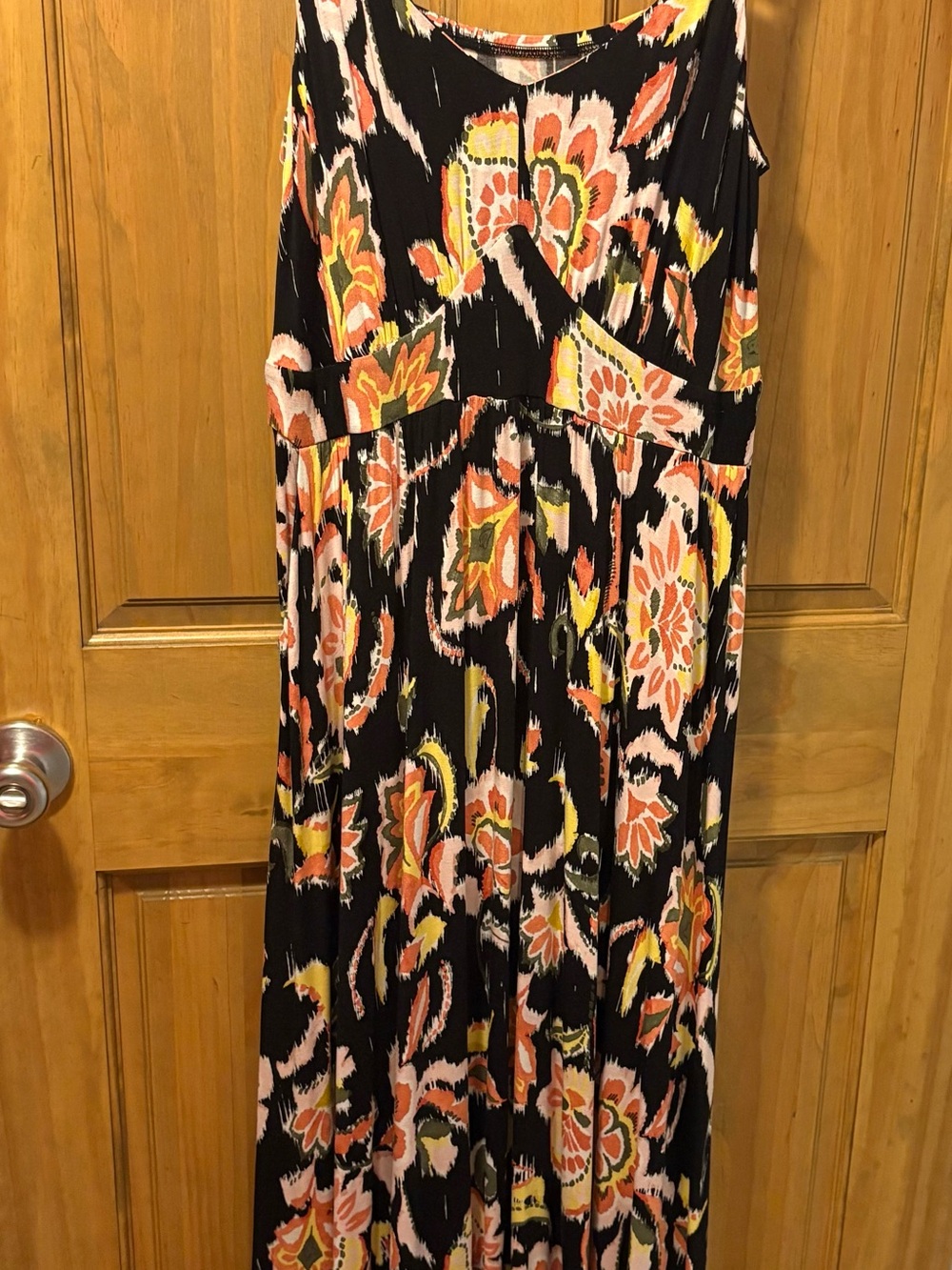 Torrid Floral A-Line Maxi Dress W/ Pockets in Bella Jaco Deep Black Size 1 - Picture 3 of 11